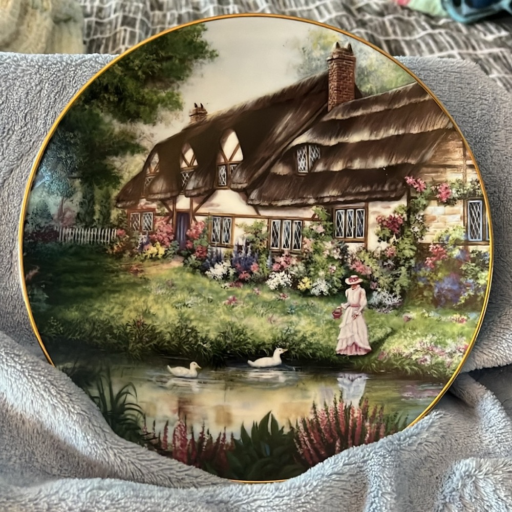 Penelope’s Cottage - Picture 3 of 5